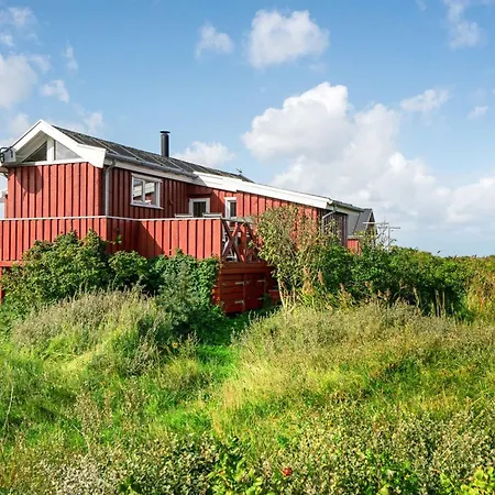 Semesterbostad Mortensen - 350m From The Sea By Interhome