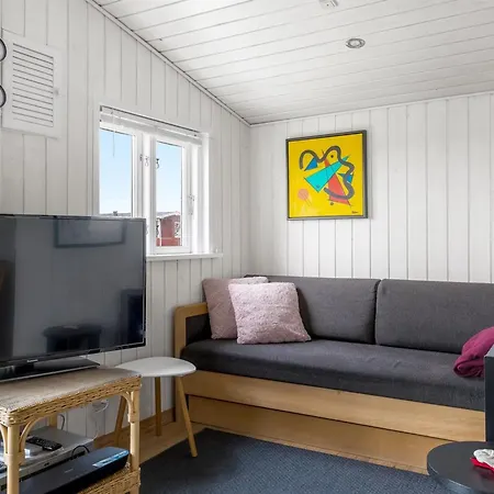 Feriehus Mortensen - 350m From The Sea By Interhome