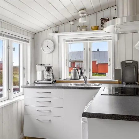 Mortensen - 350m From The Sea By Interhome